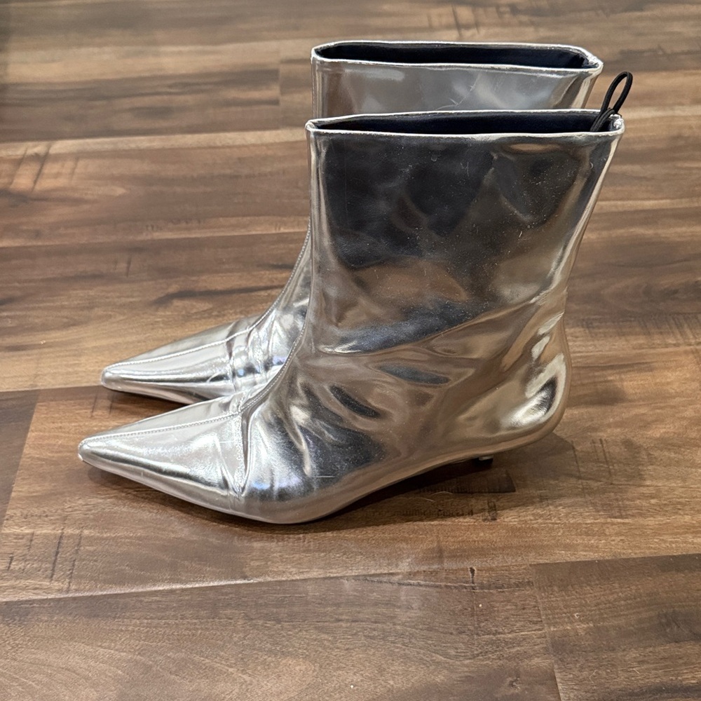Silver Women's Ankle Kitten Boots - Picture 2 of 5